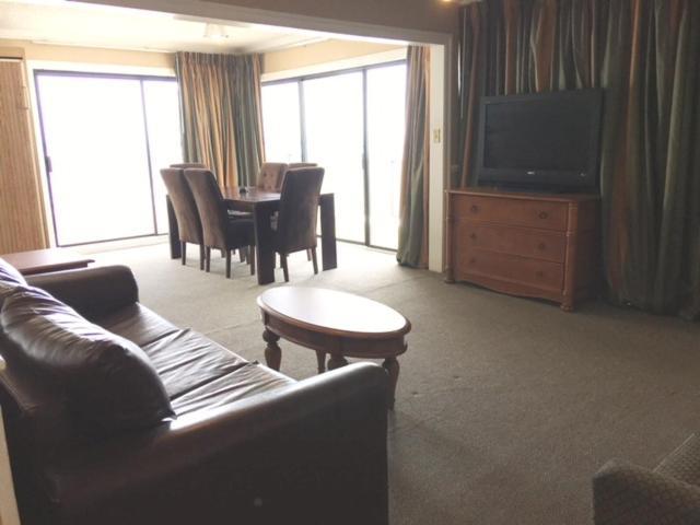 Polynesian Oceanfront Hotel Миртл-Бич Экстерьер фото